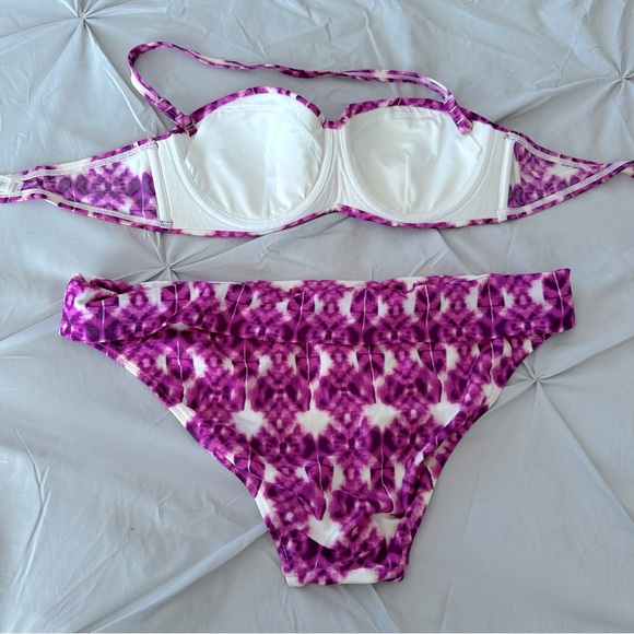 Victoria’s Secret Bikini Set Bandeau Bikini Top & Foldover Bottom - Picture 2 of 4